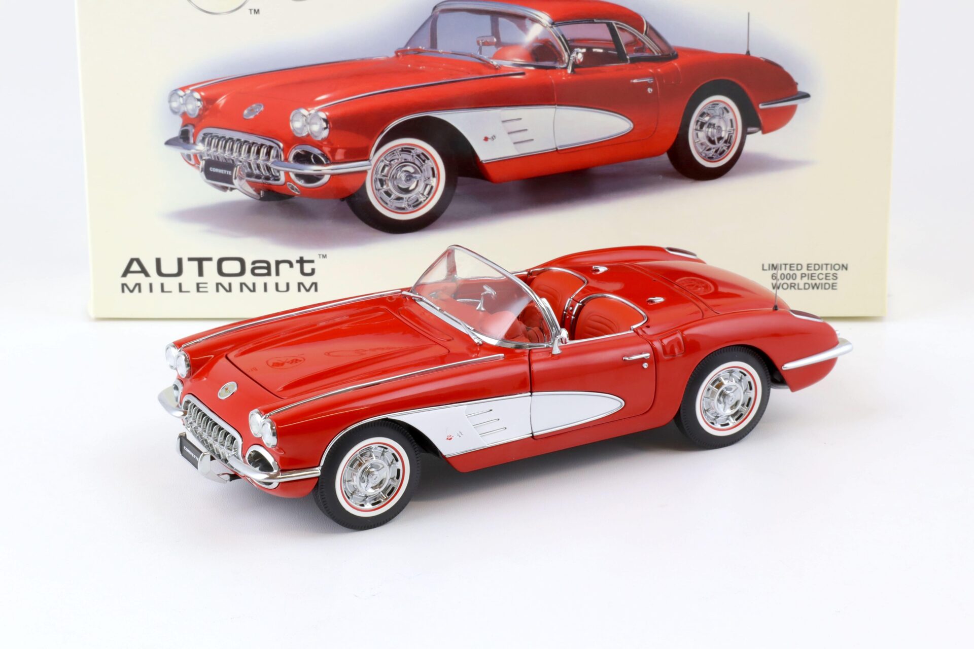 ID 75662 orig.jpg 1:18 AUTOart Chevrolet Corvette 1959 with Hardtop Roman red 71141