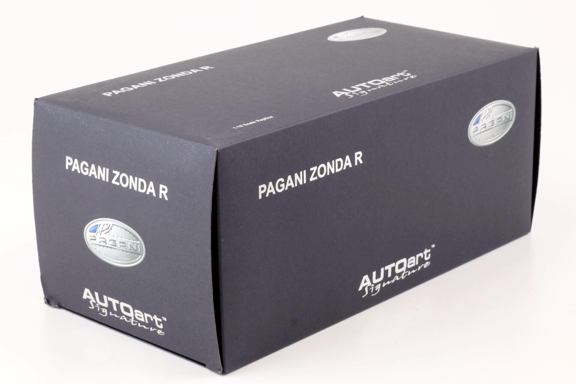 1:18 AUTOart Pagani Zonda R white 78262