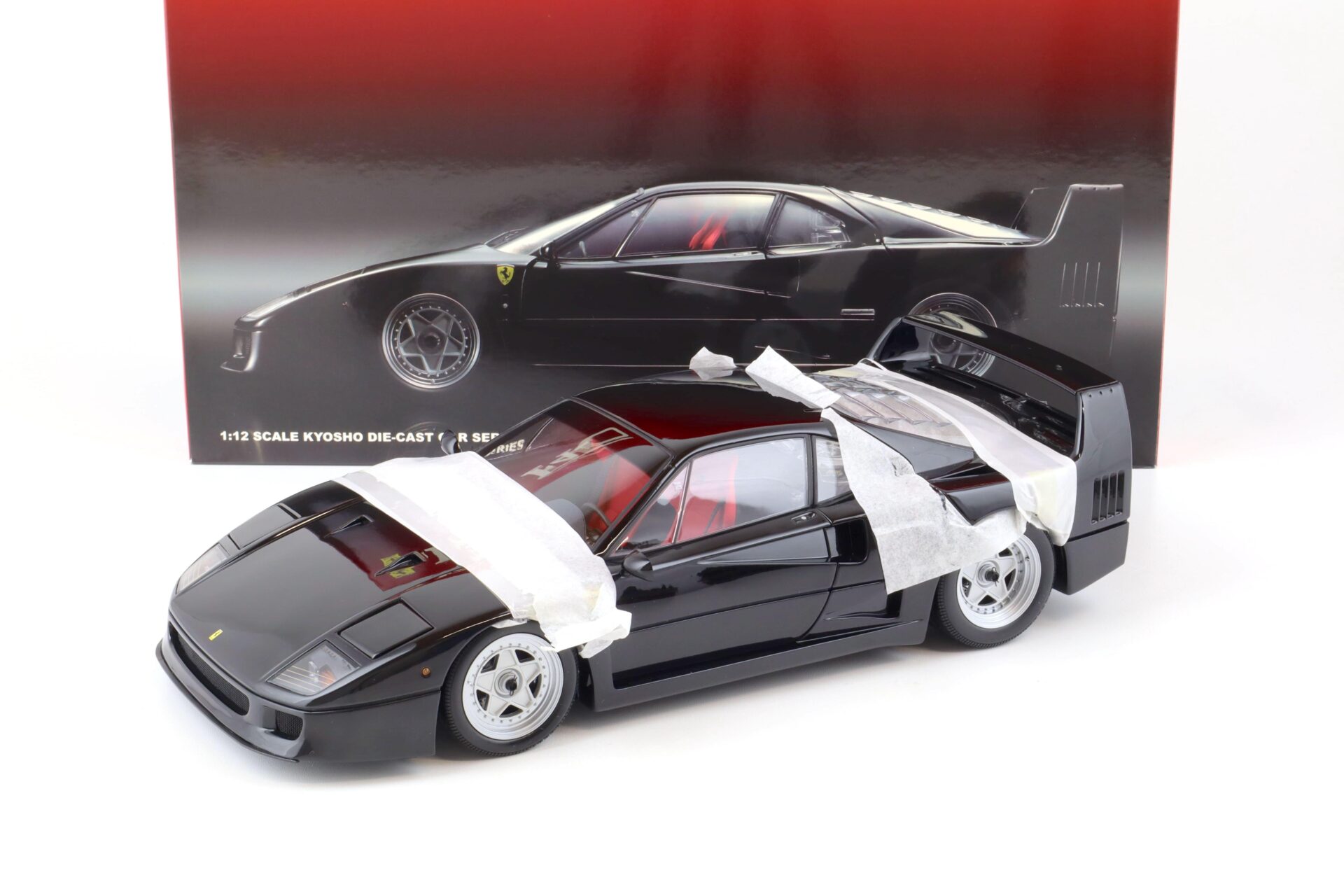 1:12 Kyosho Ferrari F40 black 08602BK Diecast