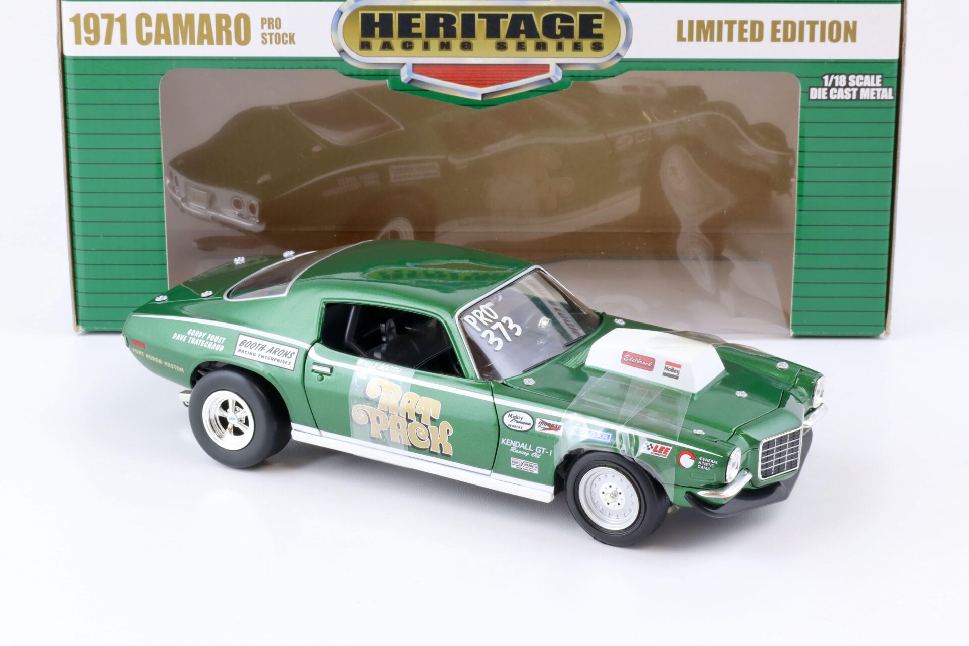 1:18 ERTL 1971 Chevrolet Camaro PRO Stock Wally Booth Rat Pack green