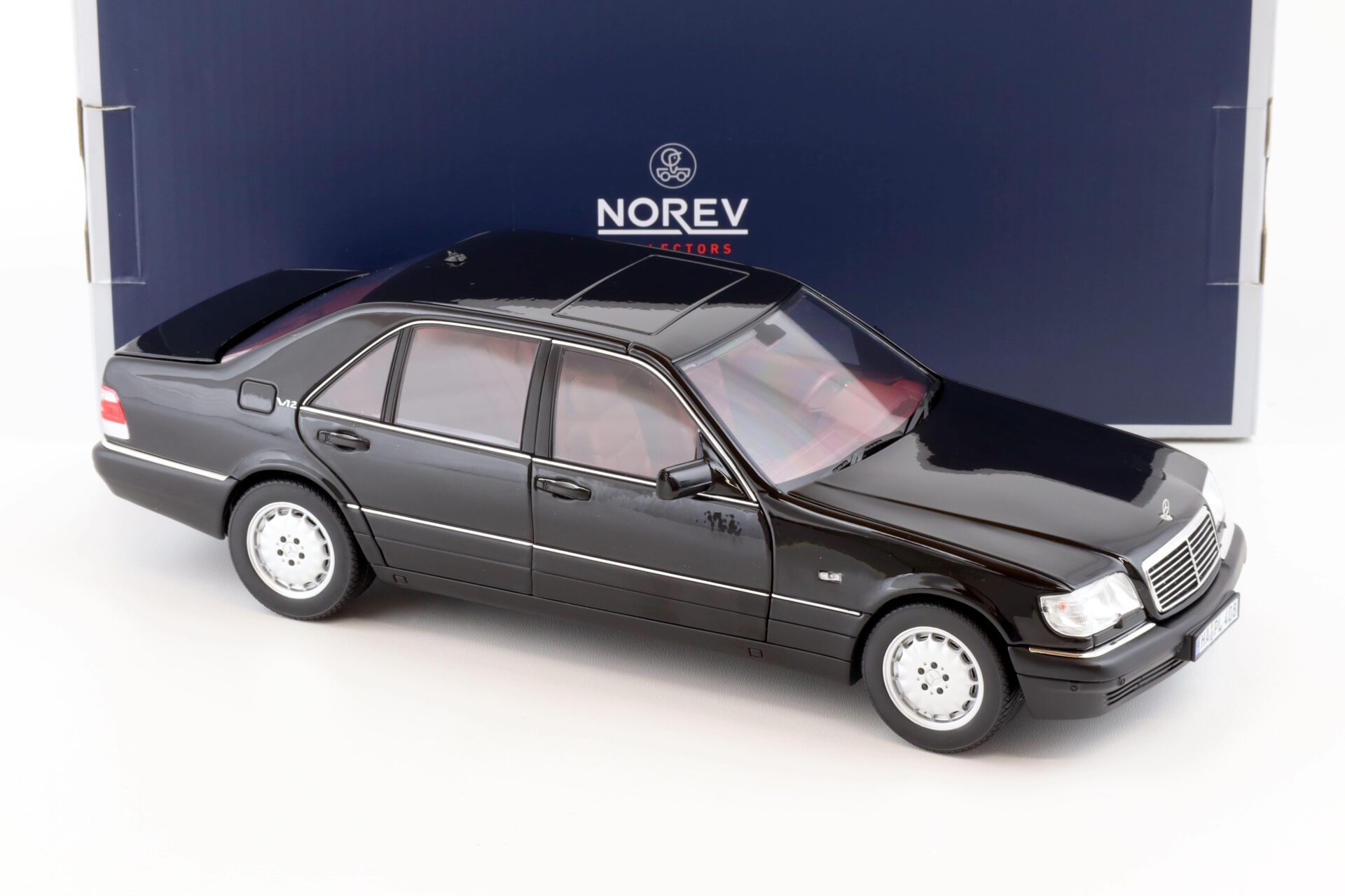 1:18 Norev Mercedes S600 S-Klasse W140 Limousine 1997 black/ red interior 183722