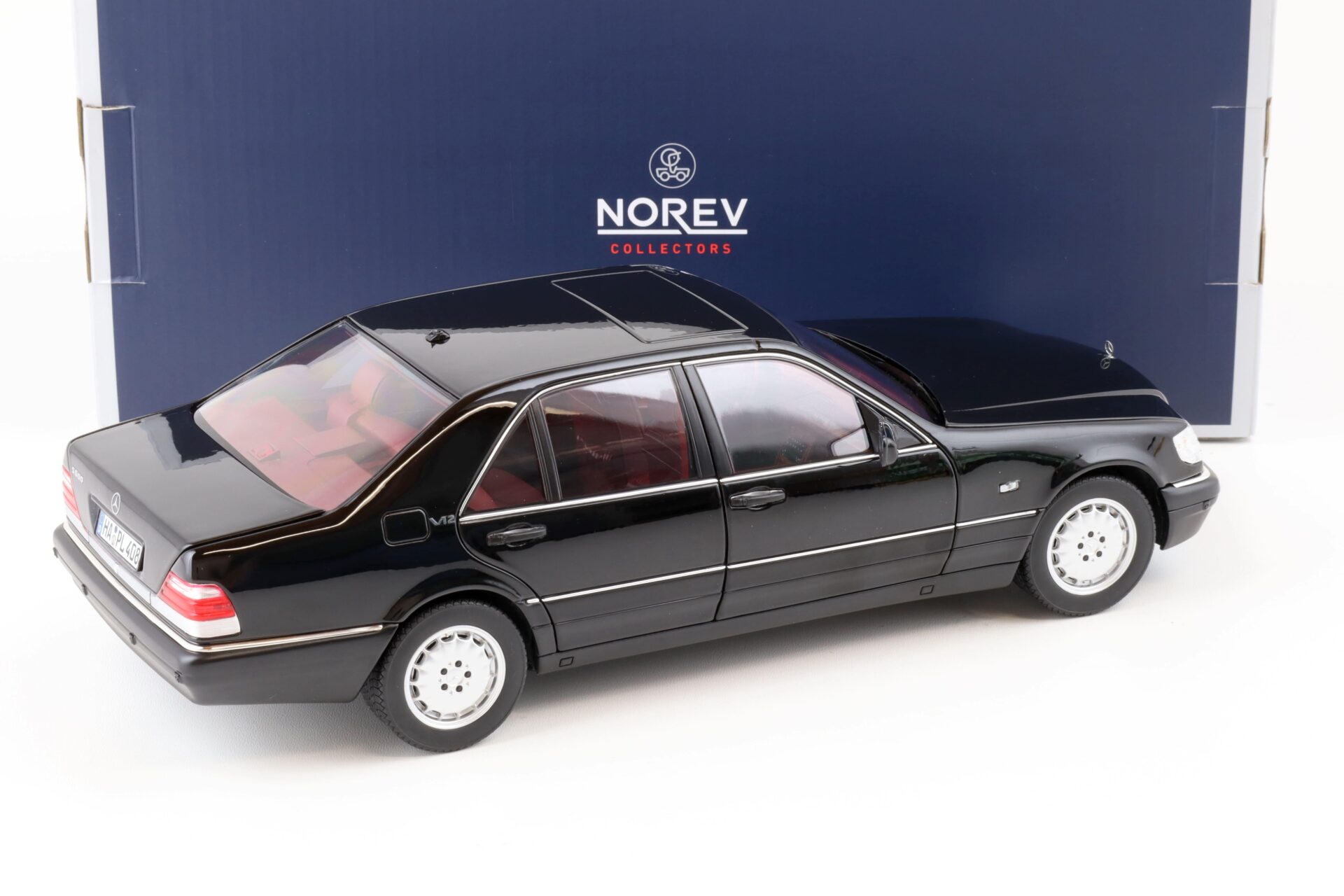 1:18 Norev Mercedes S600 S-Klasse W140 Limousine 1997 black/ red interior 183722