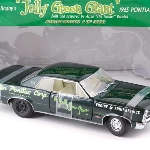 1:18 Sun Star 1965 Pontiac GTO Rick Holladay's Jolly Green Giant dark green - Image 2