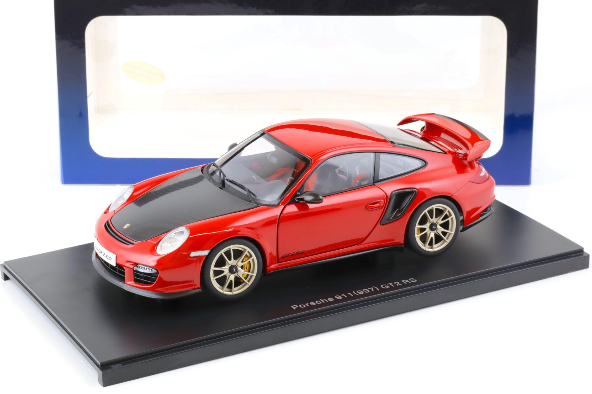 1:18 AUTOart Porsche 911 (997) GT2 RS red/ with Carbon 77964