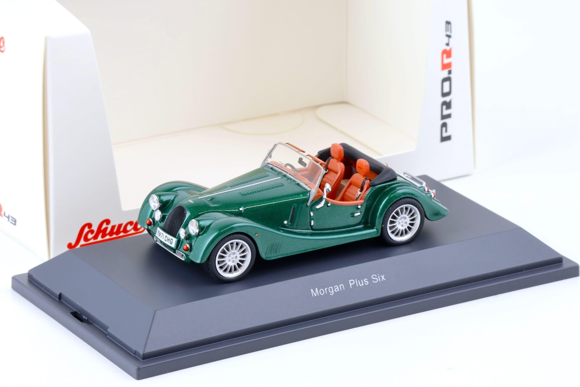 1:43 Schuco PRO.R43 Spark Morgan Plus Six open Top green metallic