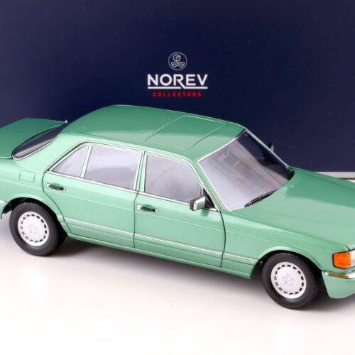 1:18 Norev Mercedes 560 SEL W126 Limousine 1991 light green metallic