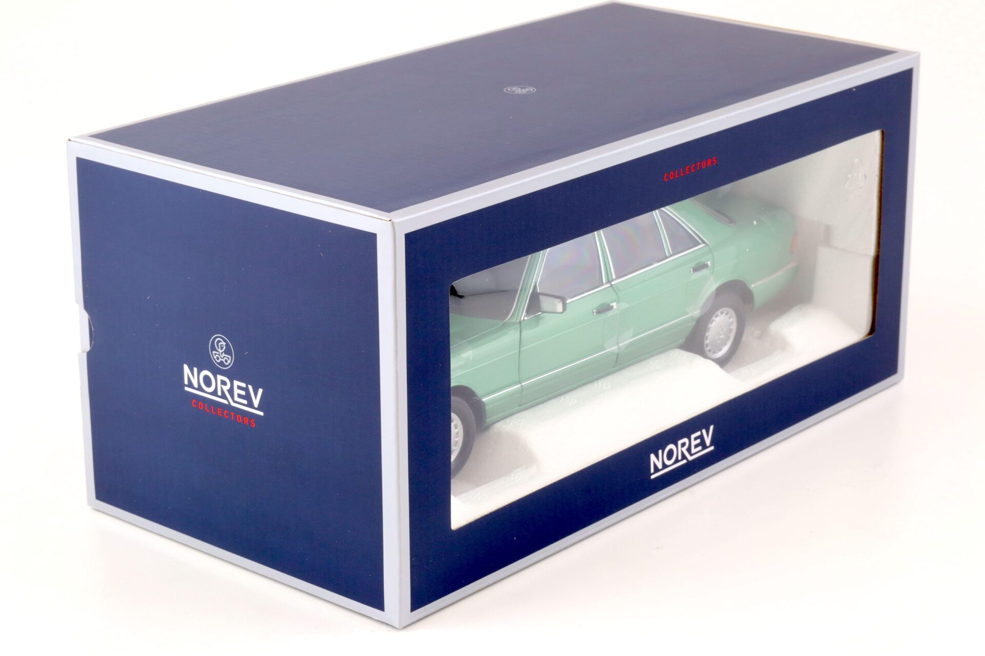1:18 Norev Mercedes 560 SEL W126 Limousine 1991 light green metallic