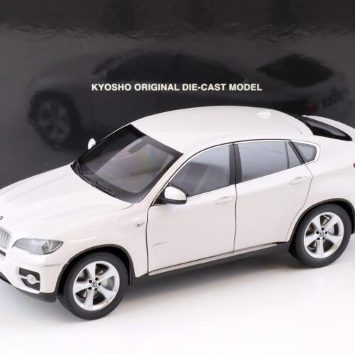 1:18 Kyosho BMW X6 xDrive50i (E71) white 08761W