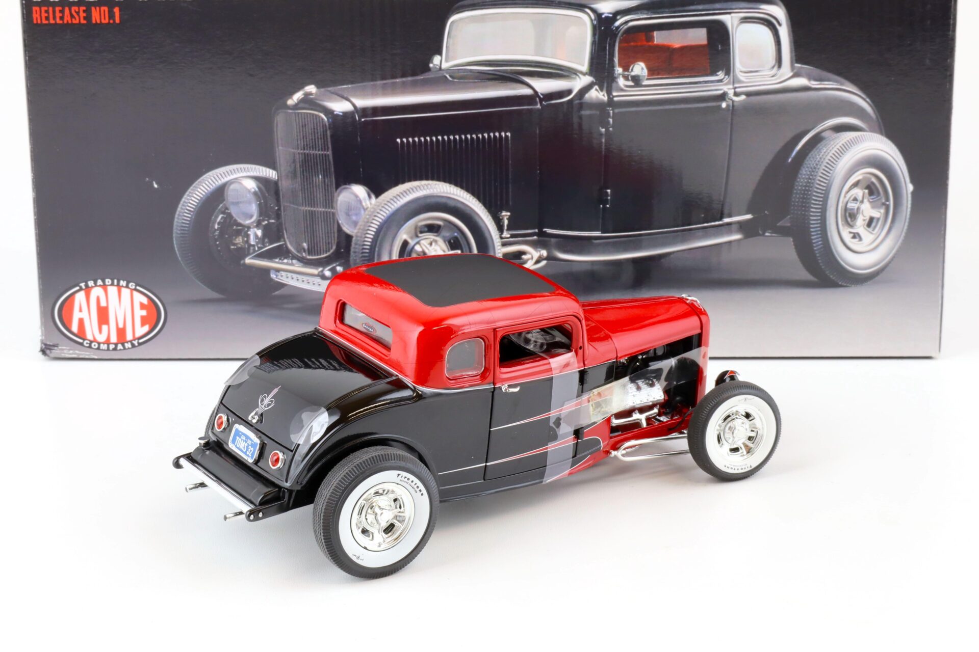 1:18 ACME 1932 Ford Five-Window Hot Rod Release No.1 TOMS GARAGE red/ black A1805005TG