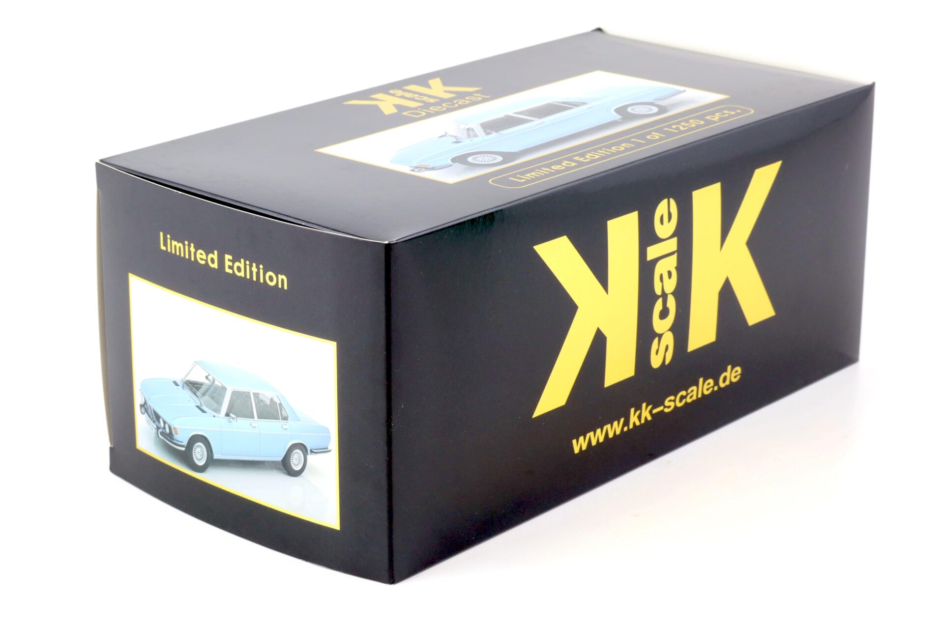 1:18 KK-Scale BMW 3.0 S Limousine 2nd Series blue metallic 1971