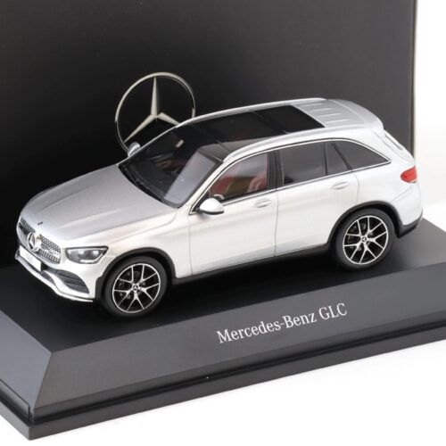 1:43 Spark Minimax Mercedes GLC X253 iridium silver DEALER VERSION