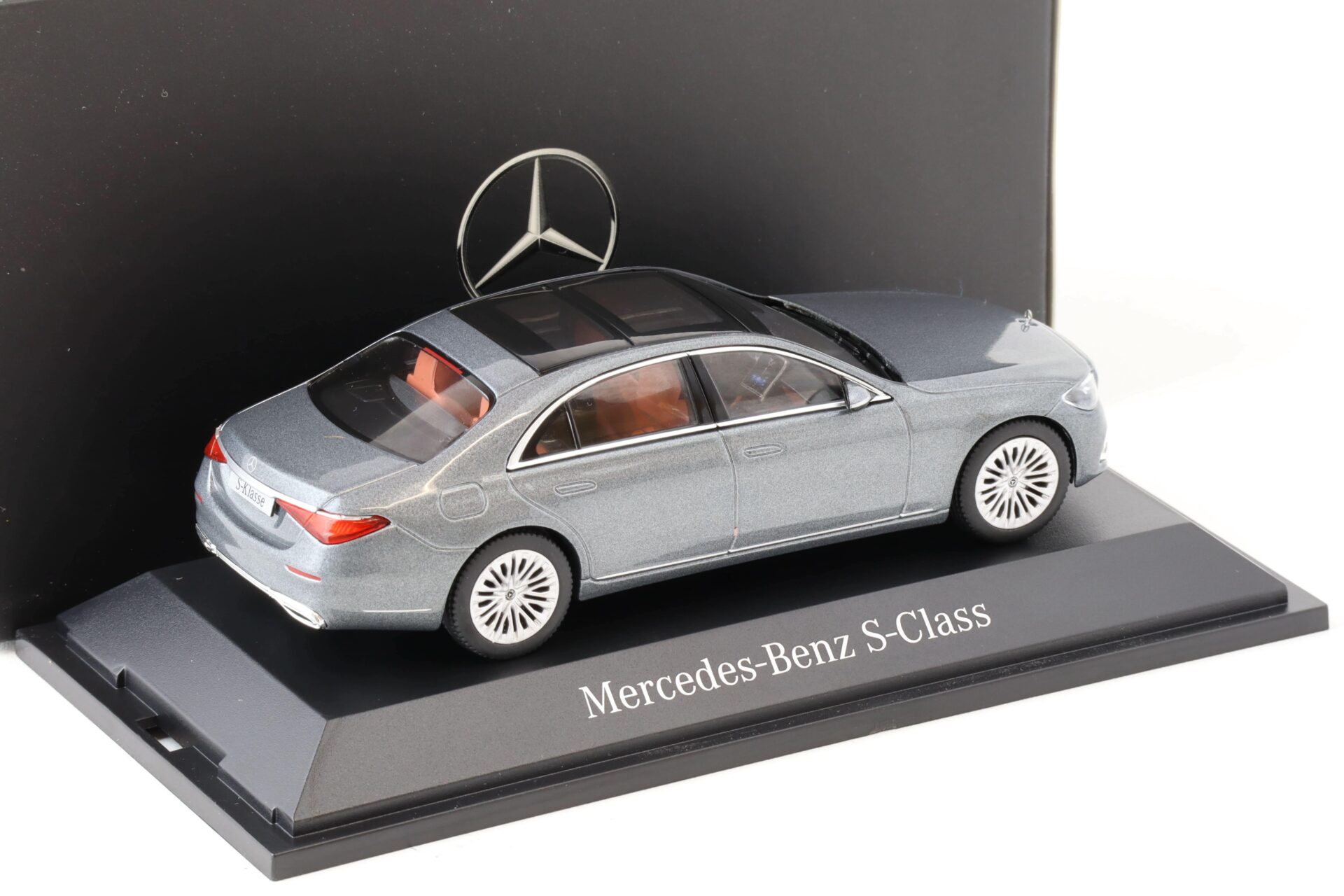 1:43 Herpa Mercedes S Class V223 selenite grey DEALER VERSION