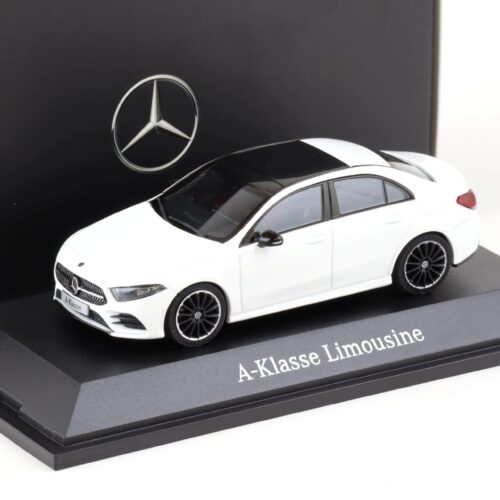 1:43 Herpa Mercedes A Class W177 polar white DEALER VERSION