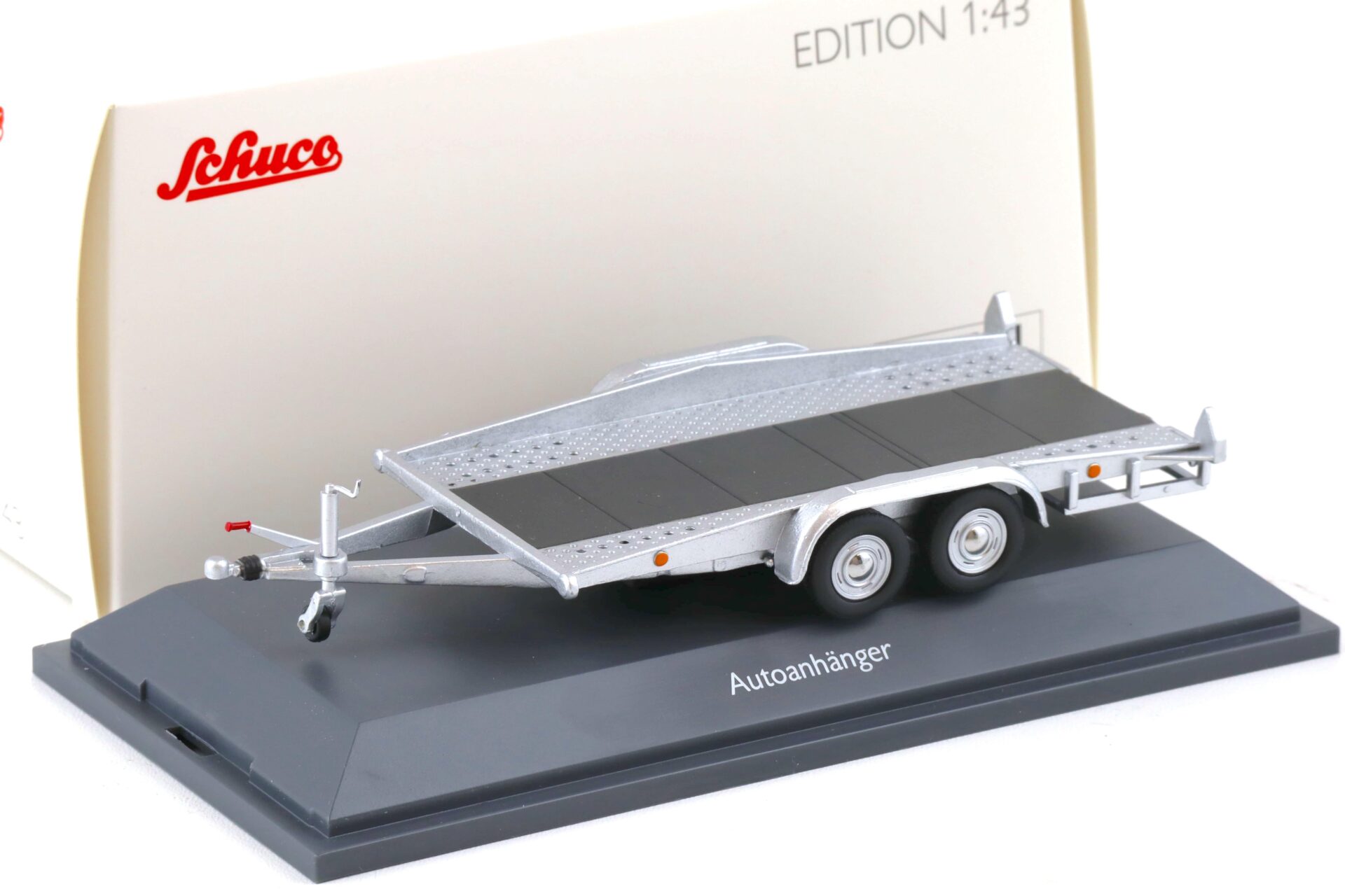 1:43 Schuco Autoanhänger Car Trailer silver 450376500