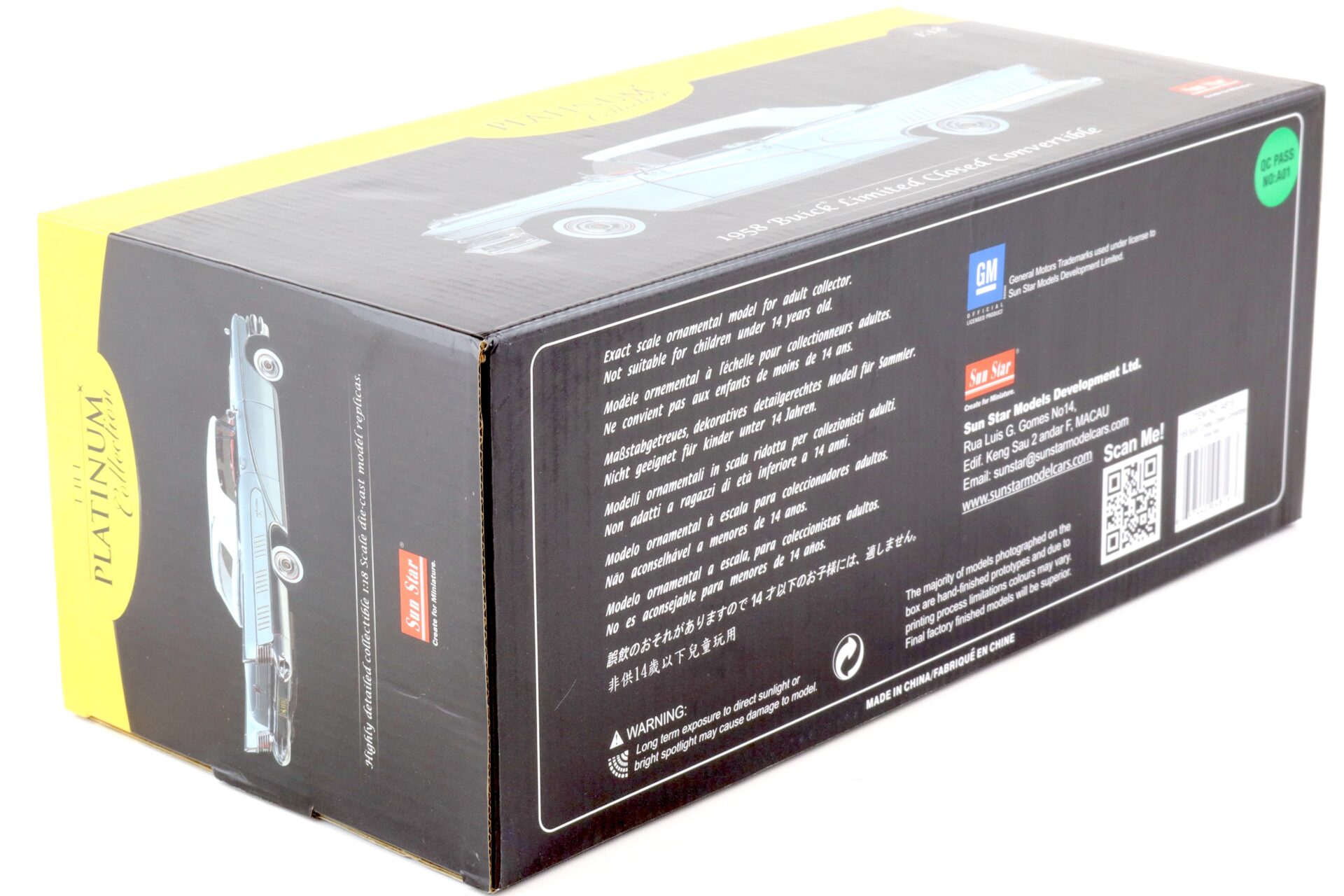 1:18 Sun Star 1958 Buick Limited closed convertible silver mist