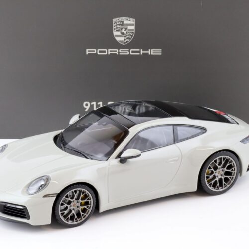 1:18 Minichamps Porsche 911 (992) Carrera 4S Coupe kreide WAP DEALER