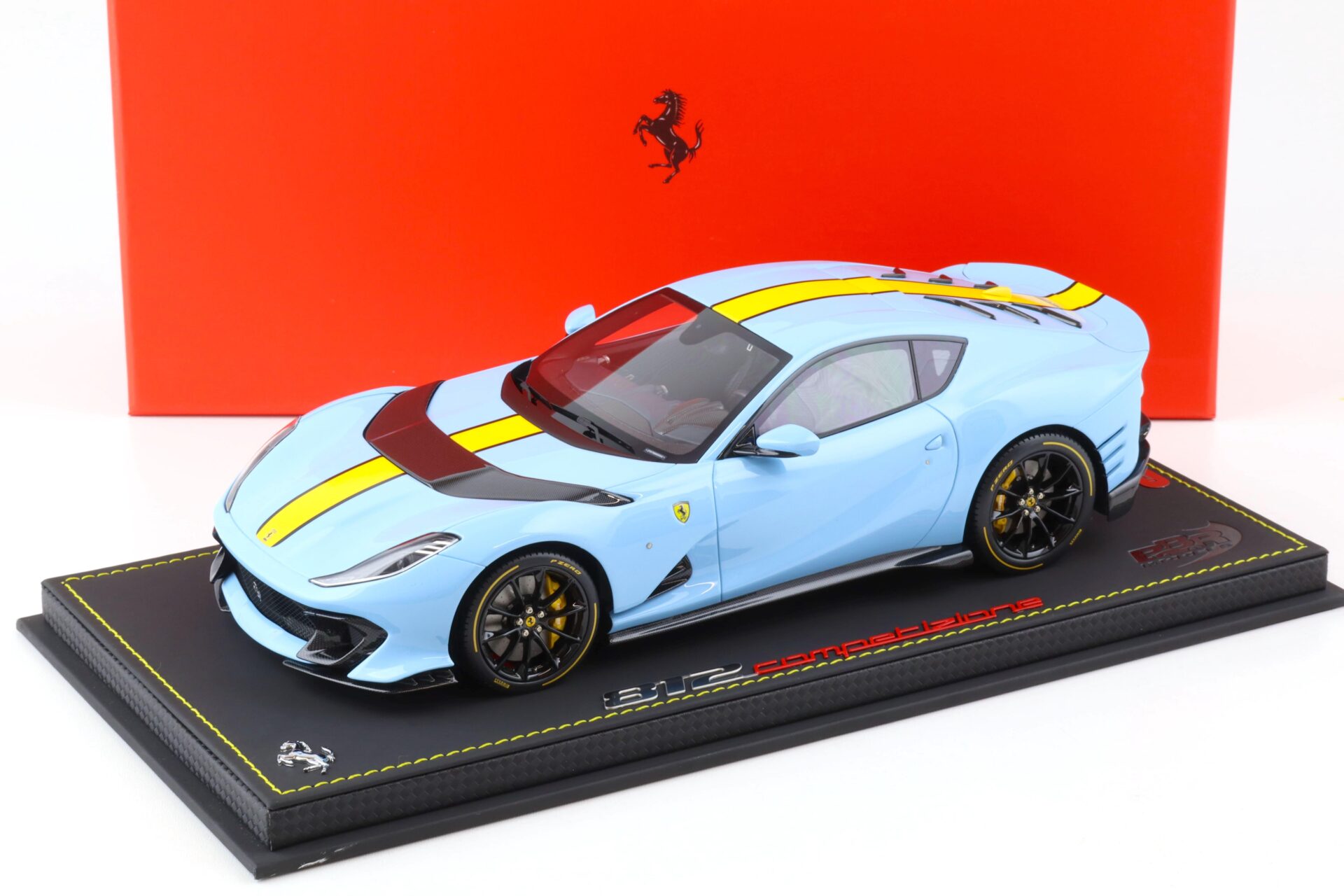 ID 77951 orig.jpg 1:18 BBR Ferrari 812 Competizione Gloss Azzurro La Plata blue - Limited 23 pcs.