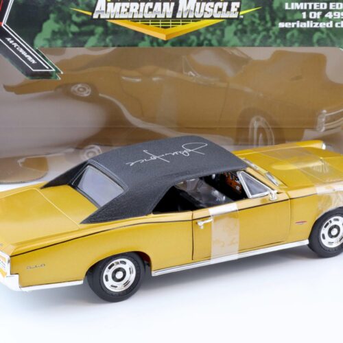 1:18 ERTL American Muscle 1966 Pontiac GTO John Force gold metallic/ black