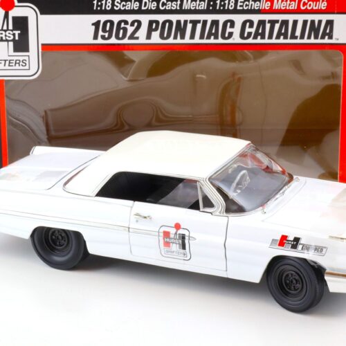 1:18 ERTL American Muscle 1962 Pontiac Catalina Hurst Shifters white