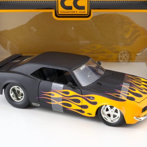 1:18 JADA Toys 1968 Chevrolet Camaro Collectors Club matt black/ flames
