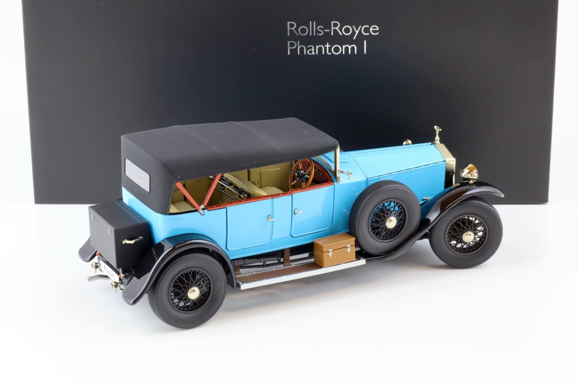 1:18 Kyosho Rolls Royce Phantom I Convertible 1926 light blue Die-Cast