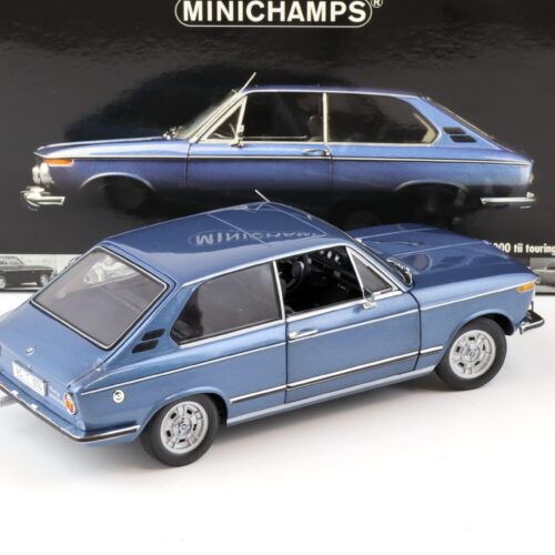 1:18 Minichamps BMW 2000 tii Touring 1971 blue metallic