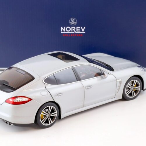 1:18 Norev Porsche Panamera Turbo 2009 silver metallic 187609