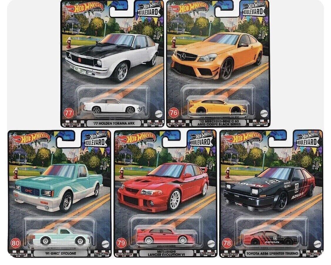 ID 79205 orig.jpg 1:64 Hot Wheels Boulevard Series 2023 Car Culture Premium Pack 5 pcs. 979R Mercedes , Holden