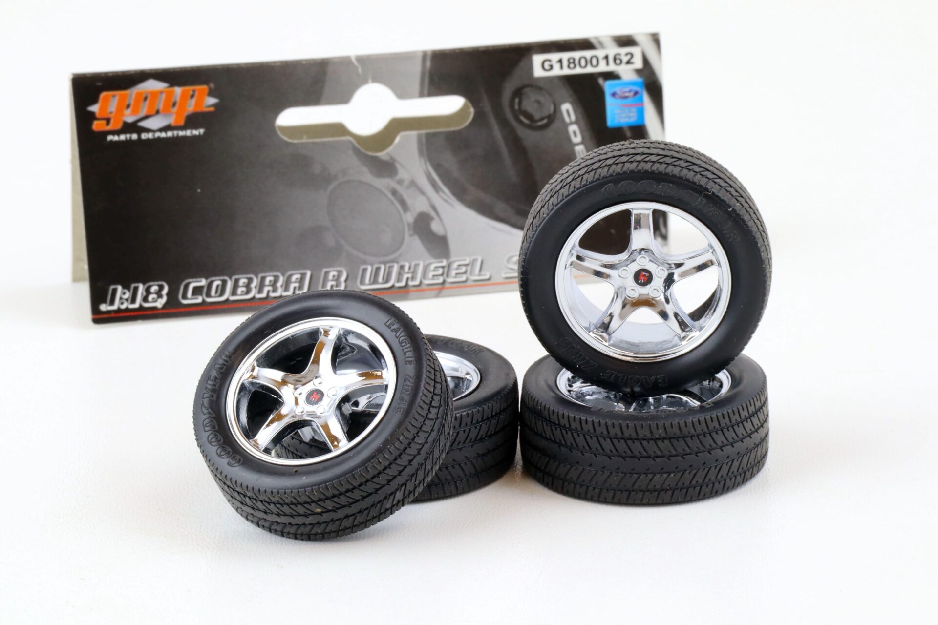 1:18 GMP COBRA R Radsatz Räder Wheel Set 4 pcs. Zubehör G1800162