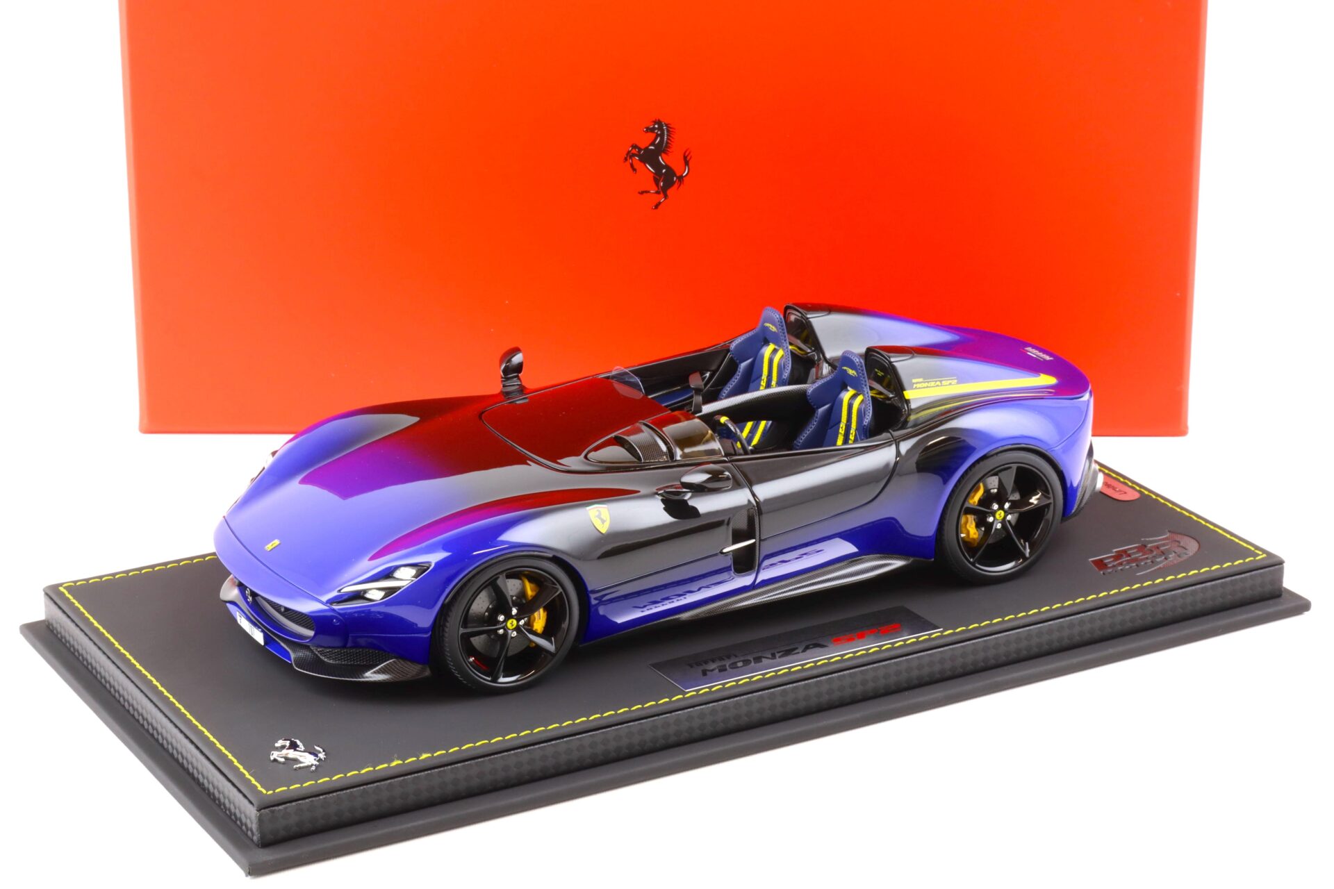ID 79464 orig.jpg 1:18 BBR Ferrari Monza SP2 Blu Vietry/ new black Daytona - Limited 100 pcs.
