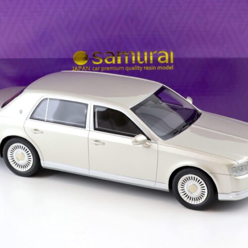 1:18 Kyosho Samurai 2018 Toyota Century Limousine silver metallic KSR18036S