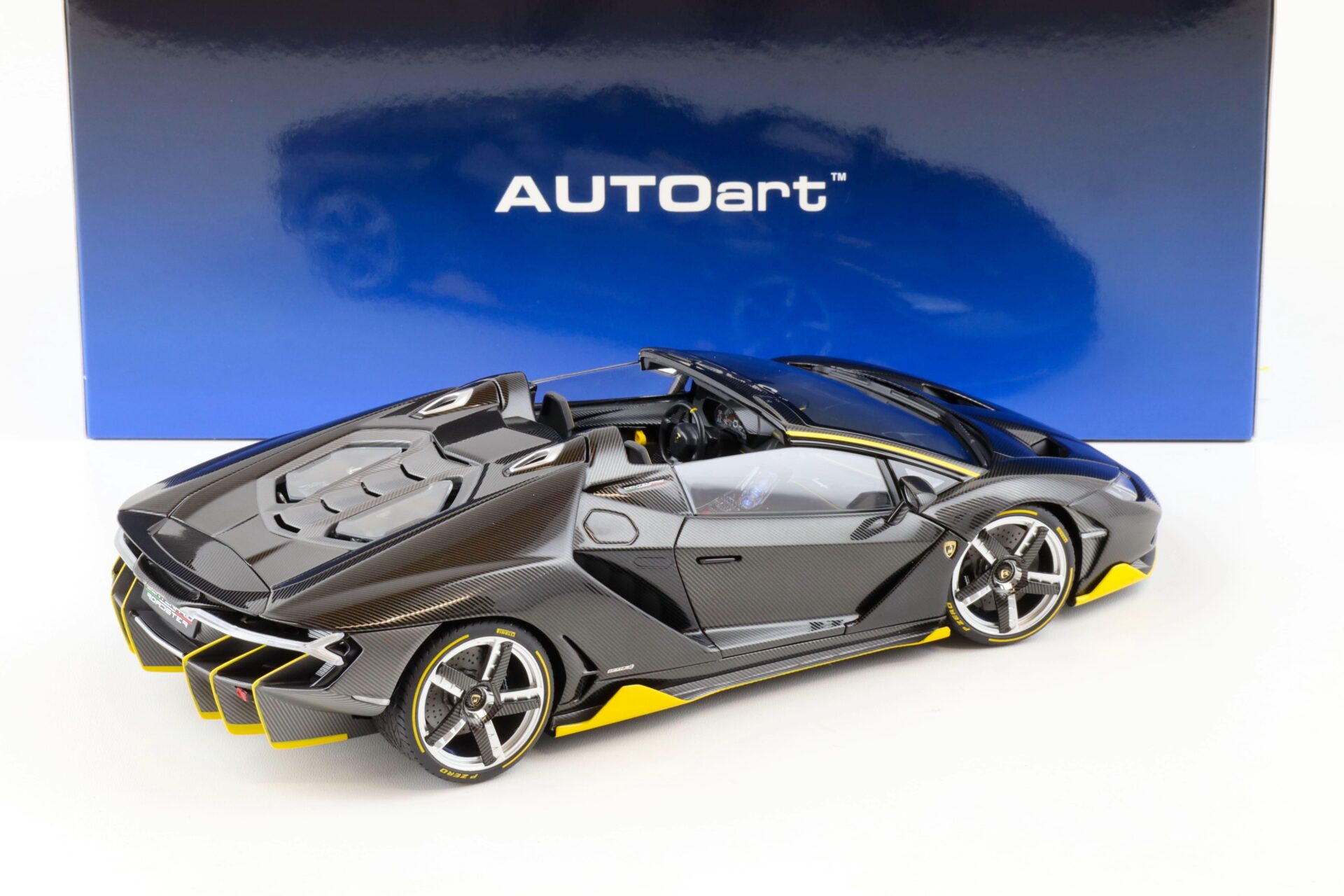 1:18 AUTOart Lamborghini Centenario Roadster Clear Carbon with yellow accents 79119