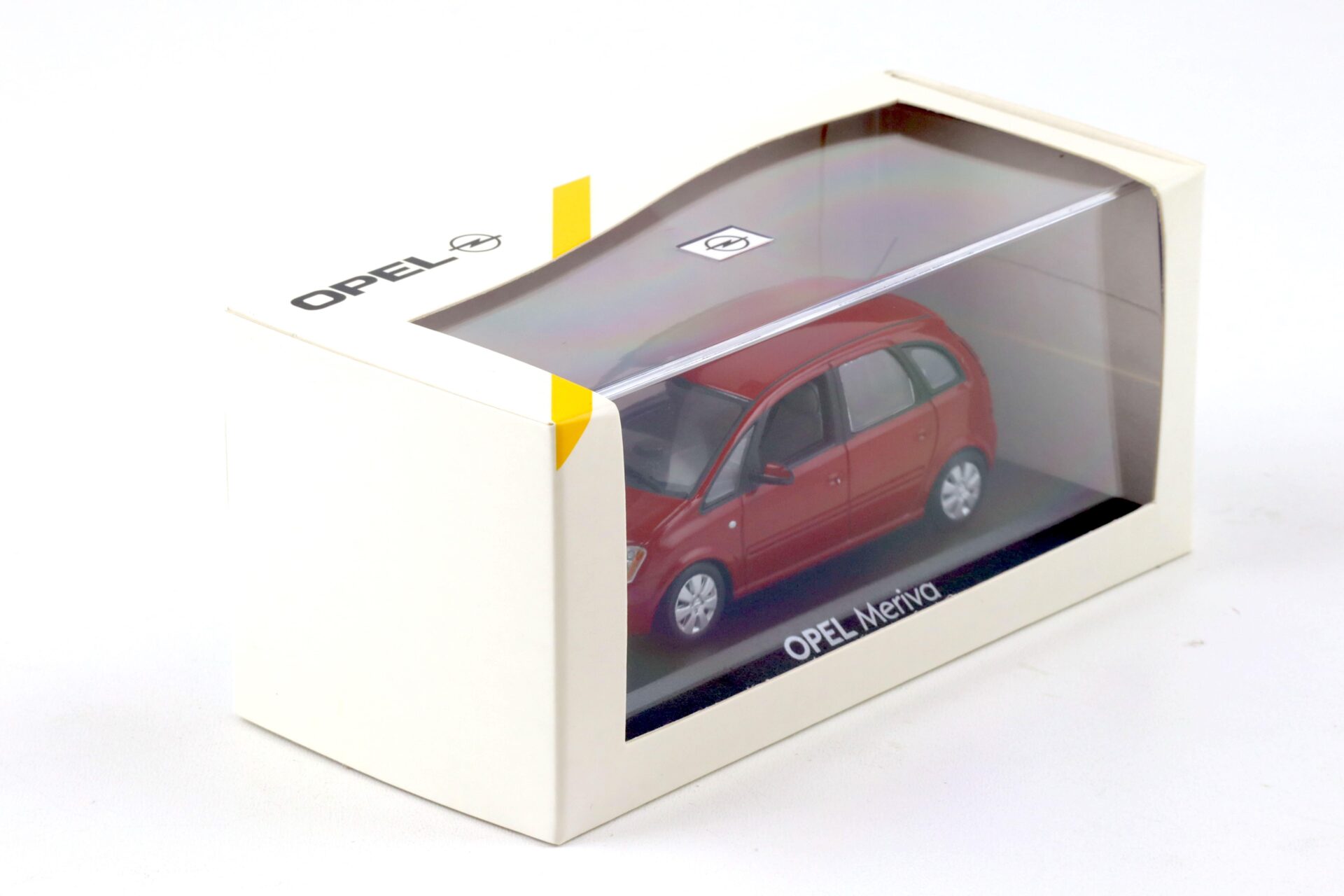1:43 Minichamps Opel Meriva red DEALER VERSION