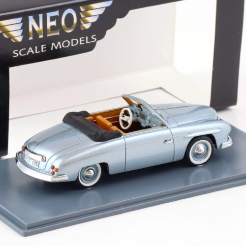 1:43 NEO Rometsch Beeskow Cabriolet silver-blue metallic