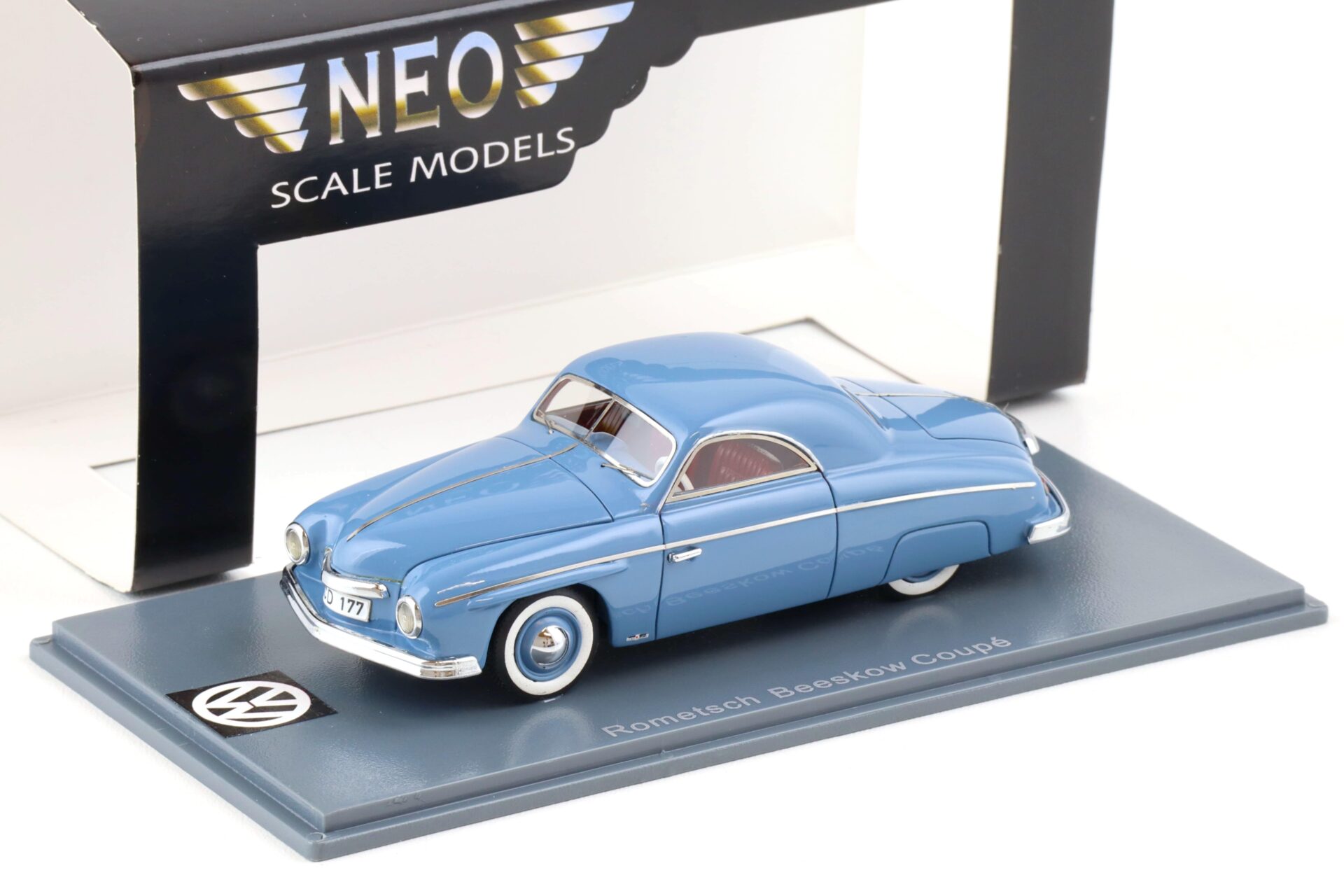 ID 80813 orig.jpg 1:43 NEO Rometsch Beeskow Coupe blue- grey 1951