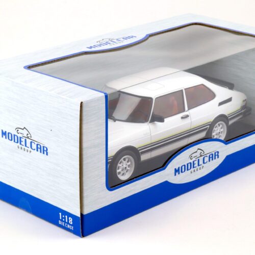 1:18 MCG Saab 900 Turbo 3-doors white/ black 1981