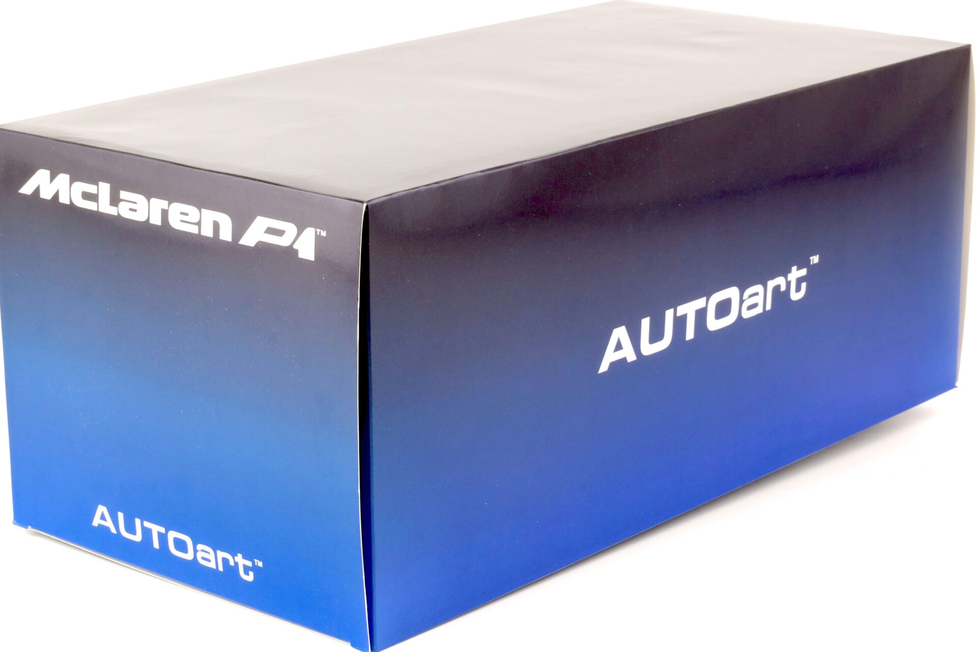 1:12 AUTOart 2013 McLaren P1 volcano red 12243