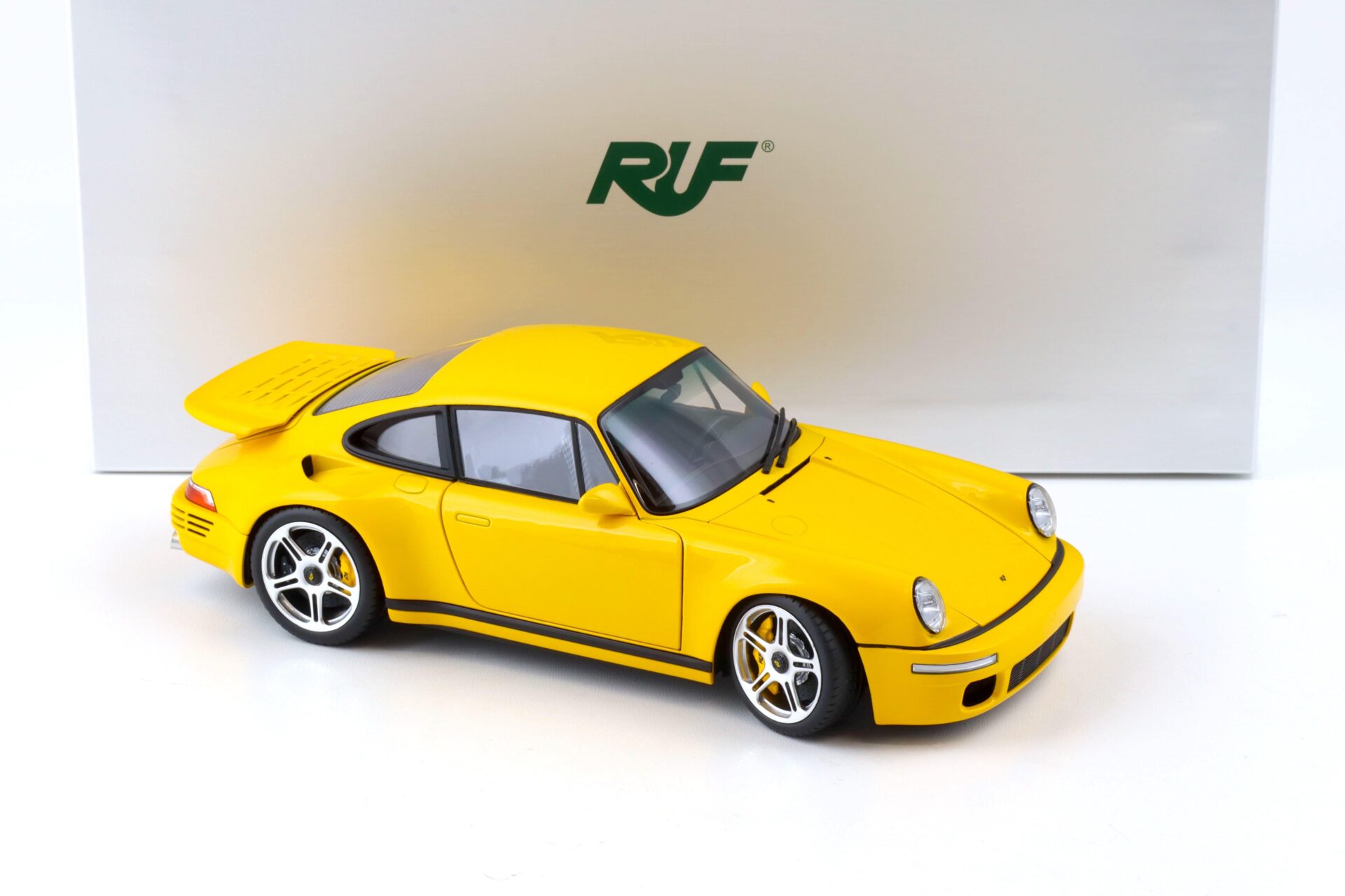 1:18 Almost Real Porsche 911 RUF CTR Anniversary 2017 Blossom yellow