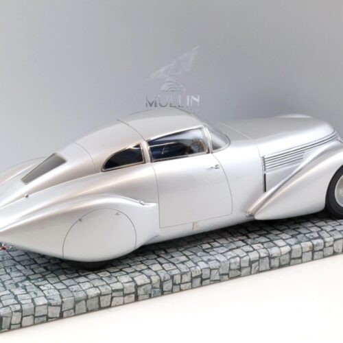 1:18 Minichamps 1938 Dubonnet Hispano-Suiza H6C Xenia The Mullin Automotive Collection