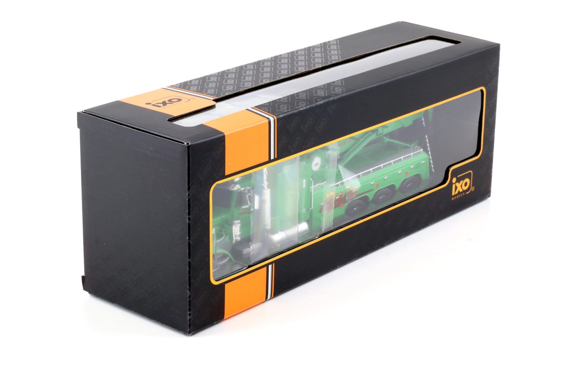 1:43 IXO 1970 Peterbilt 359 Wrecker Truck Abschlepper Tow Truck green