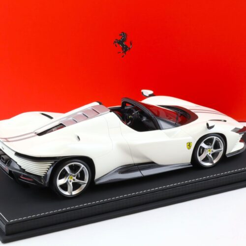 1:18 BBR Ferrari SP3 Daytona Serie Icona Bianco Italia matt white - Limited 360 pcs.