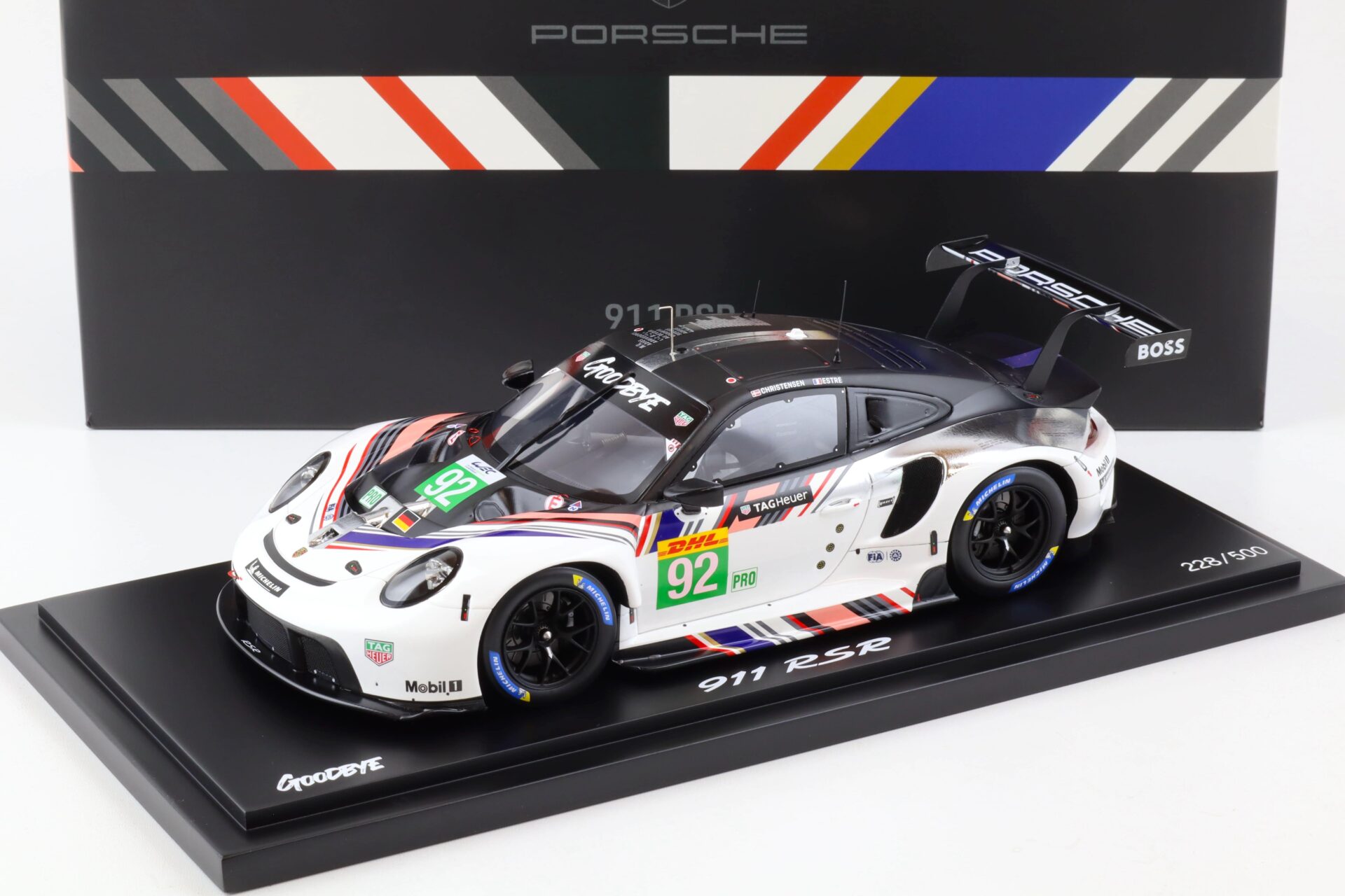1:18 Spark Porsche 911 (991) RSR #92 WEC Finale 2022 Last Race Goodbye WAP DEALER