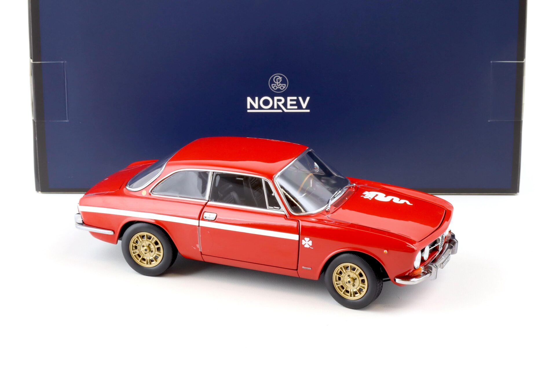 1:18 Norev Alfa Romeo 1750 GTV Coupe 1970 red - Limited 200 pcs.