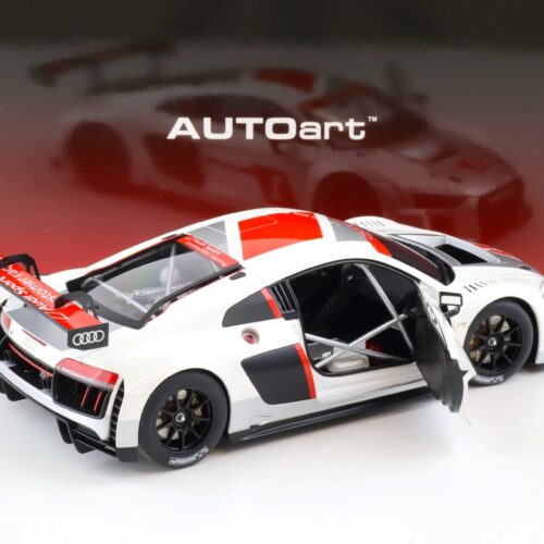 1:18 AUTOart Audi R8 FIA GT GT3 Geneva Presentation Car 2016 white/ silver/ red