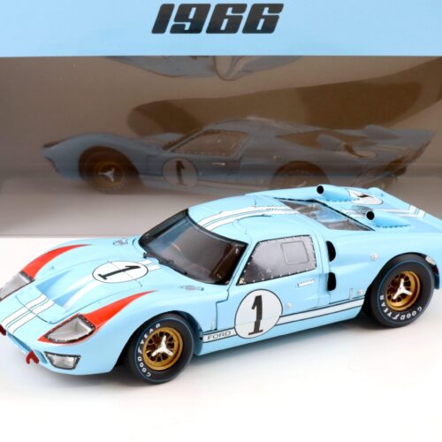 1:18 Shelby Collectibles 1966 Ford GT40 MKII 24h Le Mans 1966 Miles/ Hulme #1