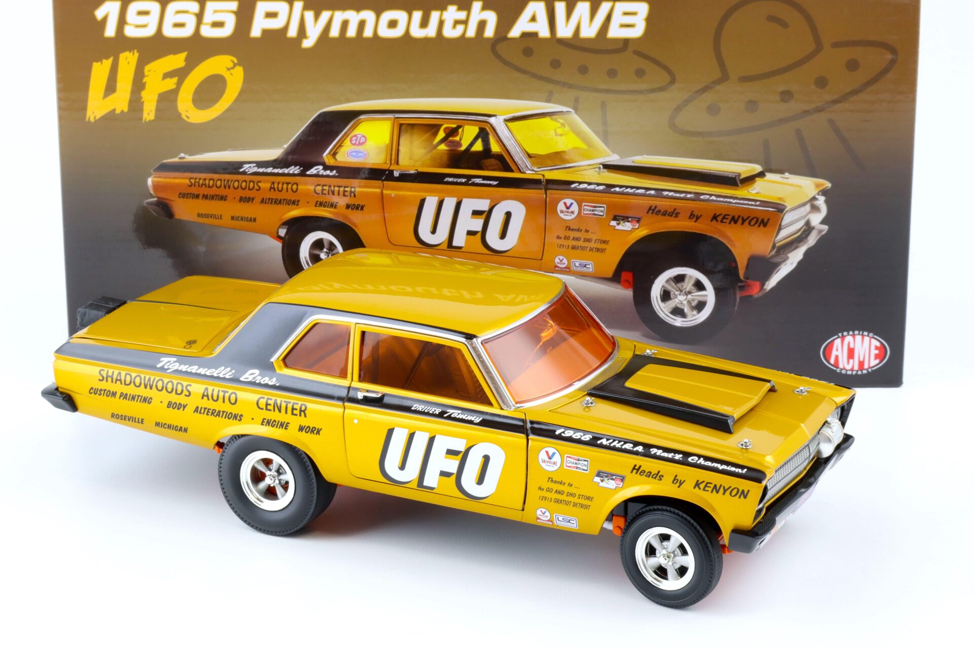 1:18 ACME 1965 Plymouth AWB Drag Car UFO gold/ black A1806509
