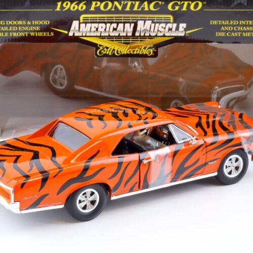 1:18 ERTL 1966 Pontiac GTO Coupe Arnie Beswick the Farmer Tiger orange/ black
