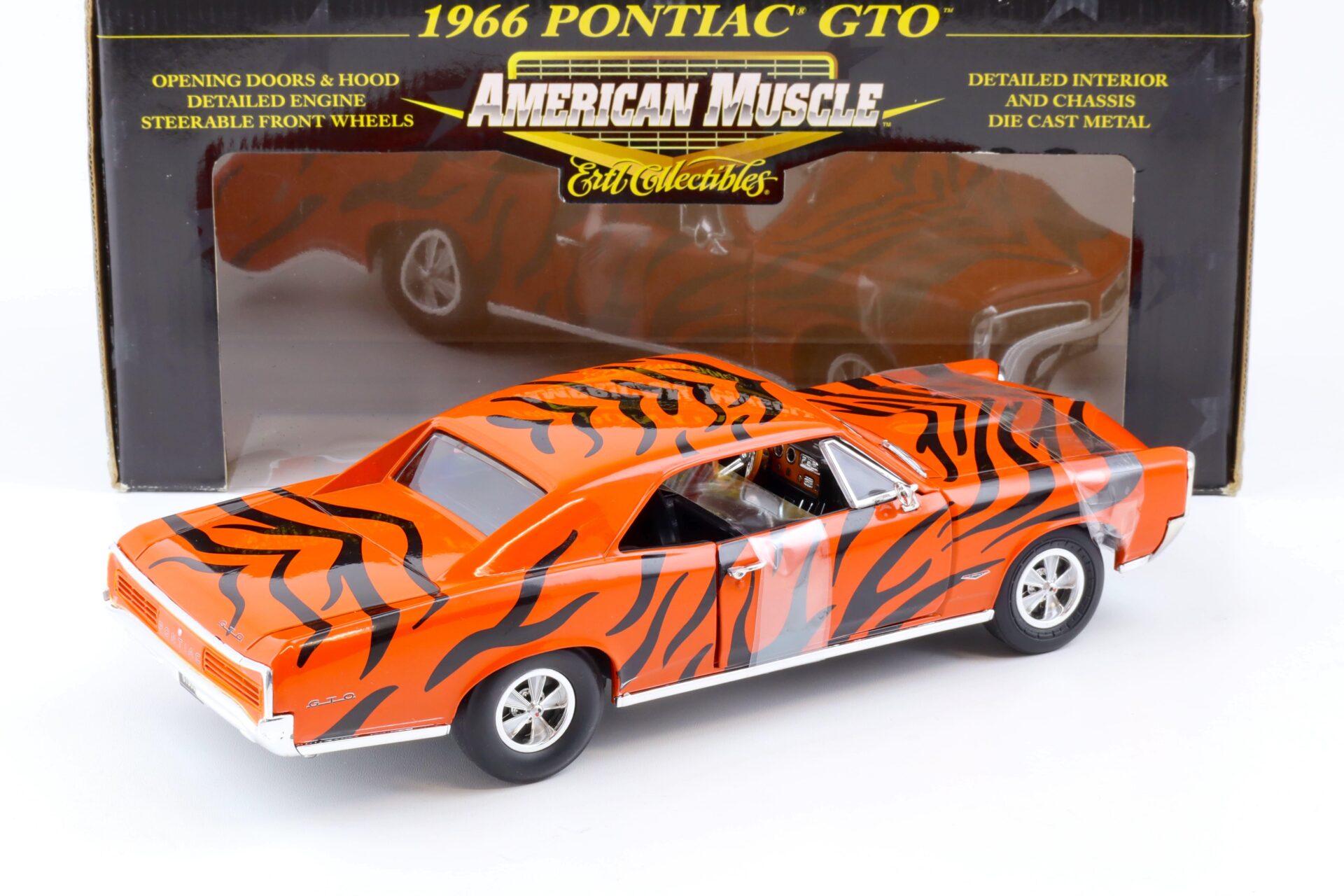 1:18 ERTL 1966 Pontiac GTO Coupe Arnie Beswick the Farmer Tiger orange/ black