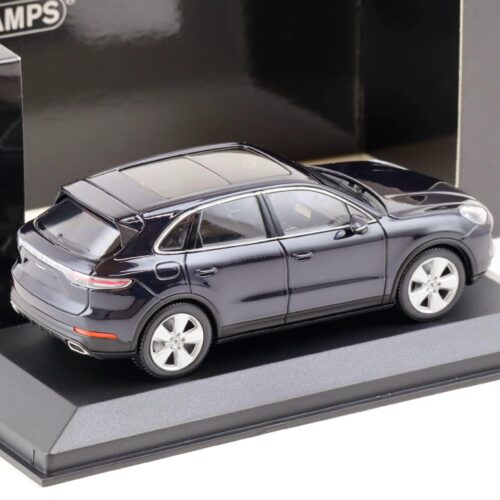 1:43 Minichamps Porsche Cayenne 2017 Moonlight blue metallic - Image 2