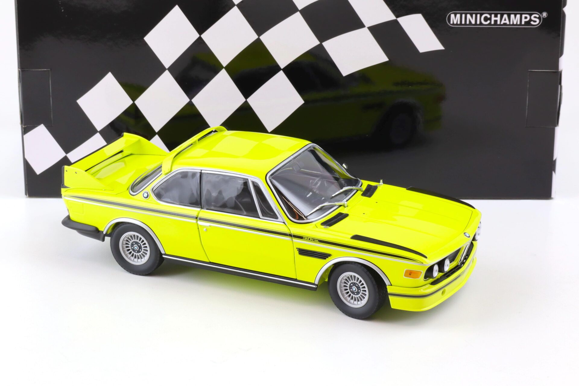 1:18 Minichamps BMW 3.0 CSL (E9) Coupe 1973 yellow